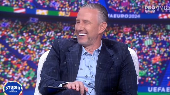 Ștucan și Reghecampf i-au pregătit un cadou fabulos unui fan al României! Ce trebuie să facă cei interesați: ”Vă pup mentolat!”