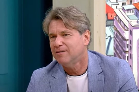 Cum îl cheamă, de fapt, pe Florin Răducioiu: ”Nu știu cum naiba a reușit să-mi mai pună un prenume”