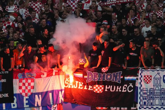 Scandal pe străzile din Leipzig! Croații, atac violent asupra fanilor italieni