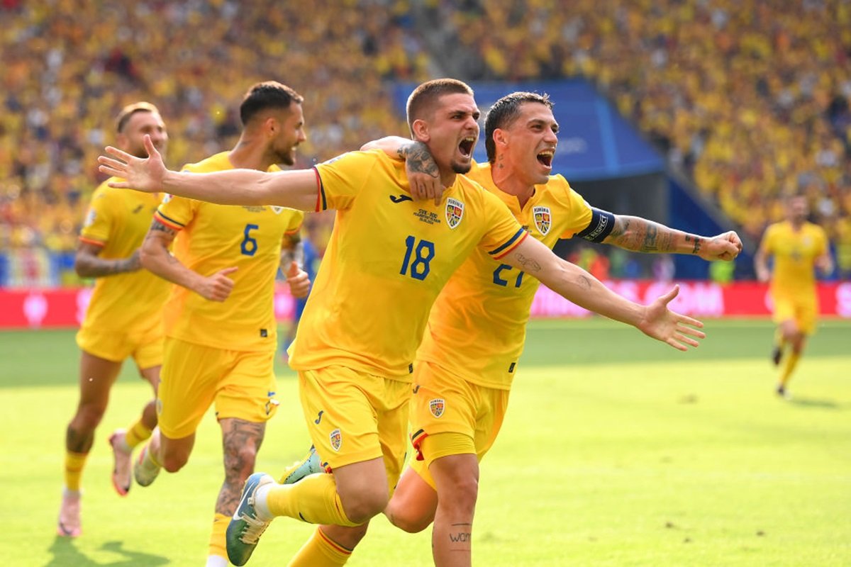 Bucuria ”tricolorilor” după golul de 1-1