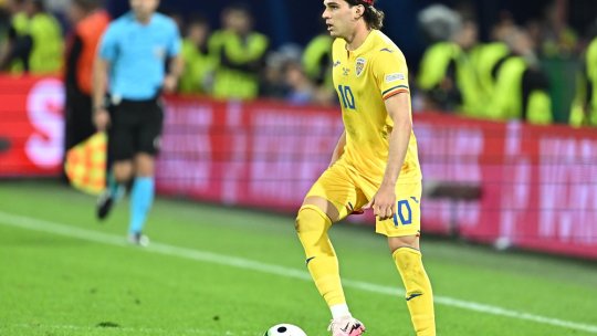 Surpriza lui Edi Iordănescu! Ianis Hagi, titular în România - Slovacia