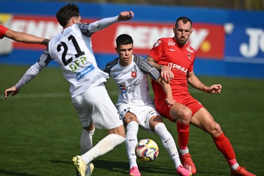 OFICIAL | Dinamo a bifat al 7-lea transfer al verii