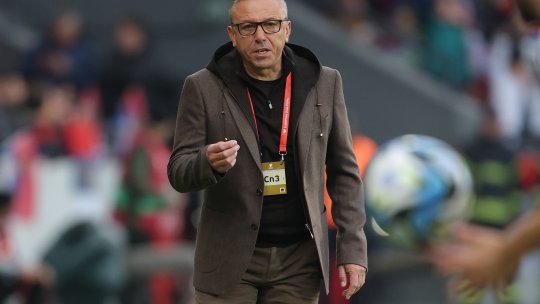 Selecționerul Bulgariei, despre meciul cu România: ”E un prilej bun de a ne ridica încrederea în forţele proprii”