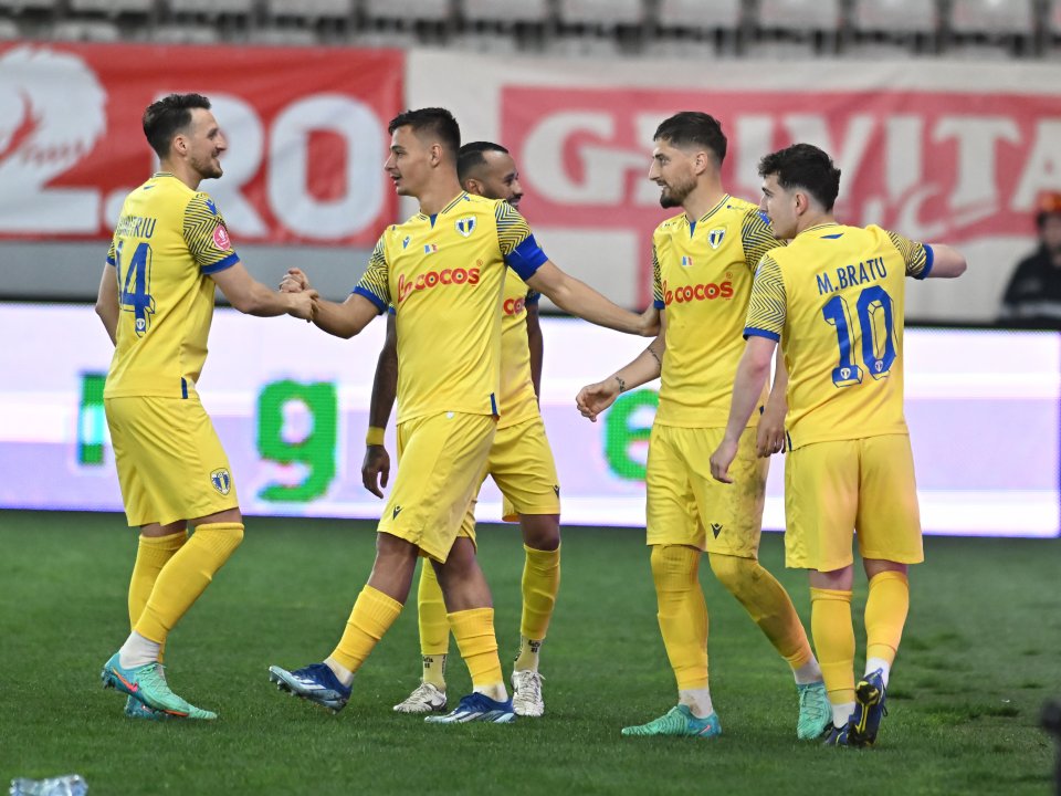 Petrolul Ploiești a terminat sezonul precedent pe locul 11 în play-off