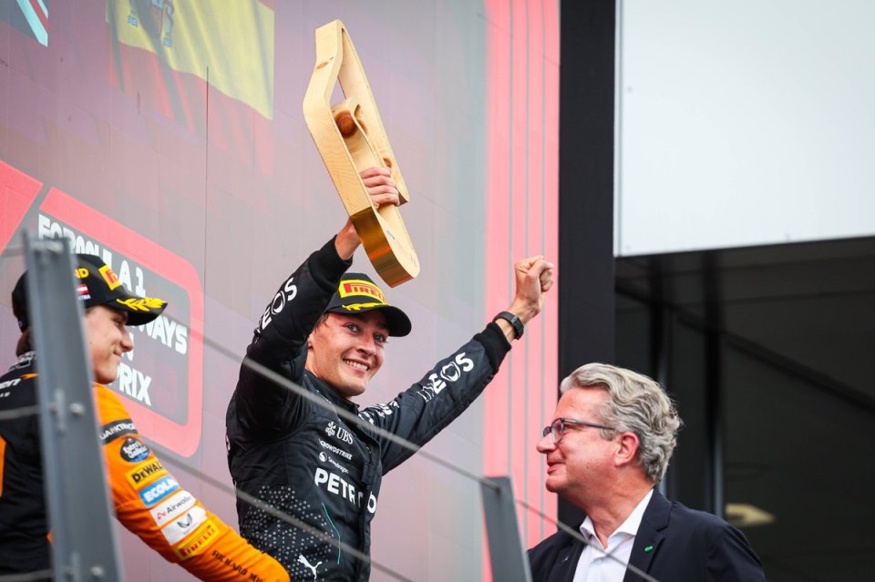 George Russell are 2 victorii în Formula 1