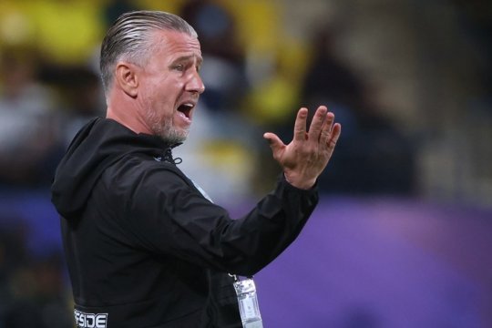 Laurențiu Reghecampf a ieșit la atac: ”S-au băgat peste munca mea, m-au presat să bag jucători. Președintele țipa să fac schimbări în timpul meciului”