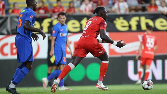 UTA a jucat deja primul amical al verii. Cum s-au descurcat jucătorii lui Mircea Rednic