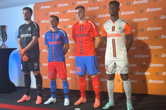 FCSB și-a prezentat echipamentele cu care va ataca un nou titlu. Cum arată tricourile campionilor