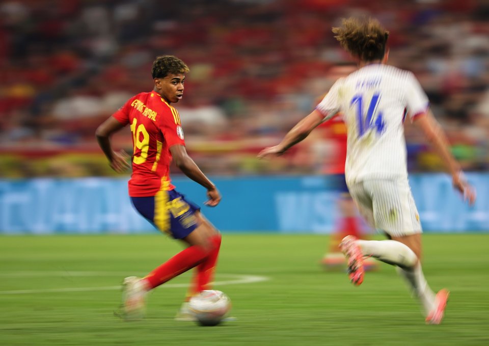 Lamine Yamal, cel mai tânăr fotbalist care a jucat într-o semifinală de tuneu final.