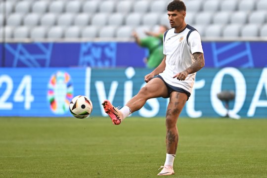 Fotbalistul de la FCSB capabil să îl facă uitat pe Florinel Coman: "A demonstrat destul de multe în campionatul României"