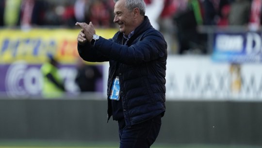 Rednic le-a pus gând rău rapidiștilor la debutul lui Neil Lennon pe banca giuleștenilor: "Noi suntem pregătiți"