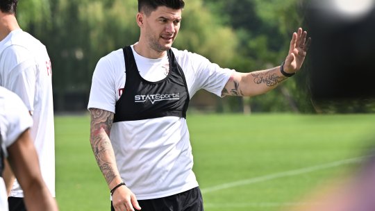 Surprize în echipa de start aleasă de Neil Lennon la debutul la Rapid! Cine e căpitan în absența lui Cristi Săpunaru