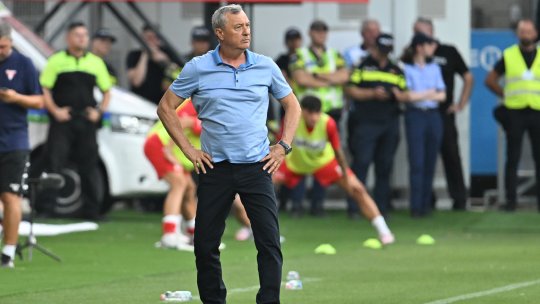 Reproșurile lui Rednic după debutul în noul sezon al Superligii. Nici oamenii din club nu au scăpat de furia tehnicianului: "Haideți să ținem pasul cu antrenorul"