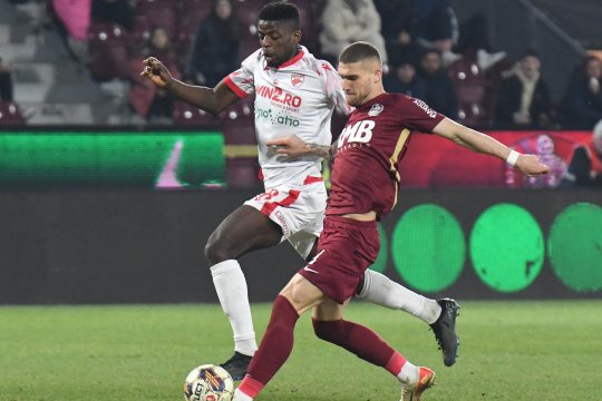 CFR Cluj – Dinamo 3-2. ”Câinii” au condus cu 2-0, dar au luat din nou gol în prelungiri și au fost învinși!