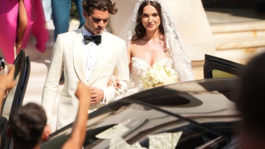 Doar 3 fotbaliști au fost alături de Ianis Hagi la biserică. Despre cine este vorba