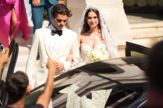 Doar 3 fotbaliști au fost alături de Ianis Hagi la biserică. Despre cine este vorba