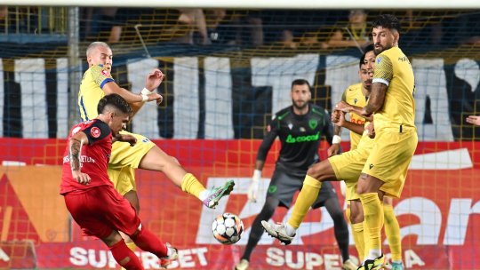 Petrolul - Gloria Buzău 0-0, ACUM, pe iAMsport.ro. Primul meci al nou-promovatei, revenită în Superligă după 15 ani