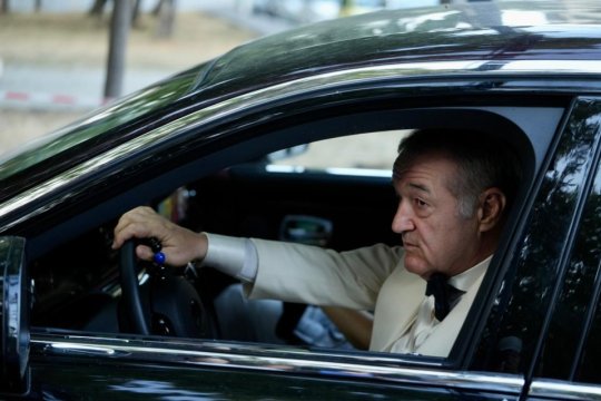 Luminița Becali a rezumat în 3 cuvinte căsnicia cu Gigi Becali. Patronul FCSB a intervenit imediat. Declarații foarte rare date de doamna Becali