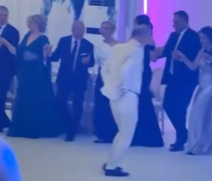 Însoțit de Luminița Becali, Gigi Becali s-a dezlănțuit la nunta lui Ianis Hagi