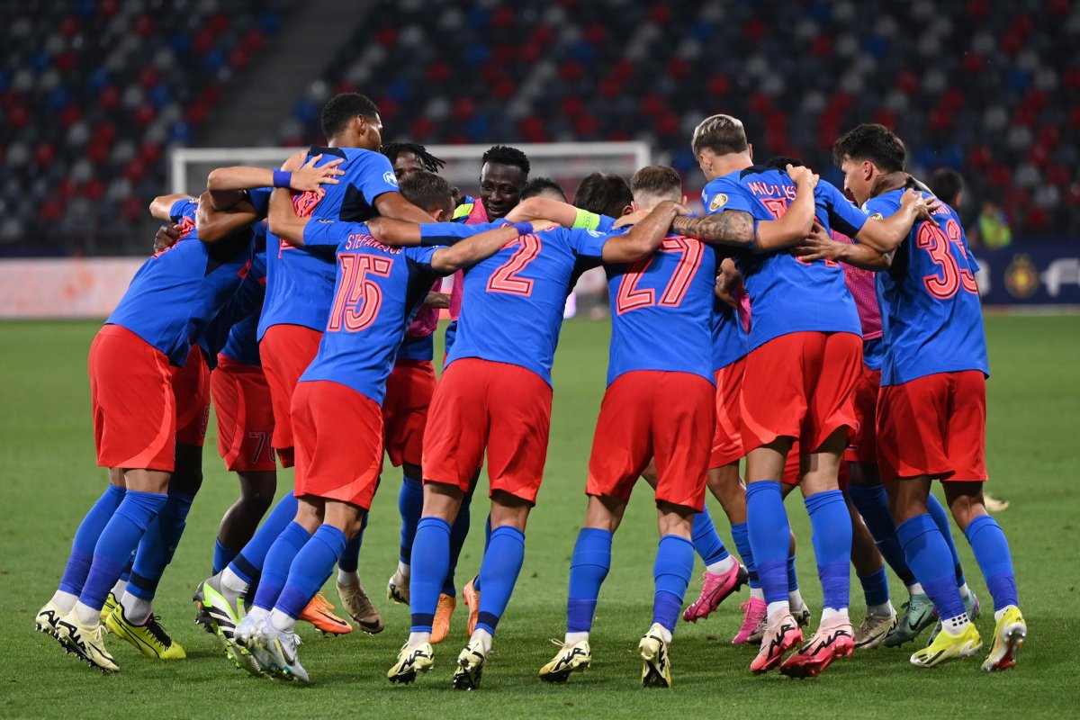 FCSB a remizat în primul meci din campionat cu ”U” Cluj, scor 1-1.