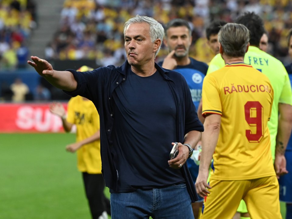 Jose Mourinho la Meciul de Adio al Generației de Aur