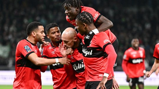 OFICIAL | Dinamo i-a adus înlocuitor lui Gabriel Moura