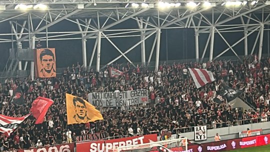 Mesajele dinamoviștilor pentru rivalii de la Petrolul. Ironia la care au apelat suporterii "câinilor" + Răspunsul ”lupilor”