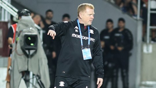 Neil Lennon a fost prezent la Dinamo - Petrolul! Ce fotbalist al ”câinilor” l-a impresionat pe antrenorul Rapidului