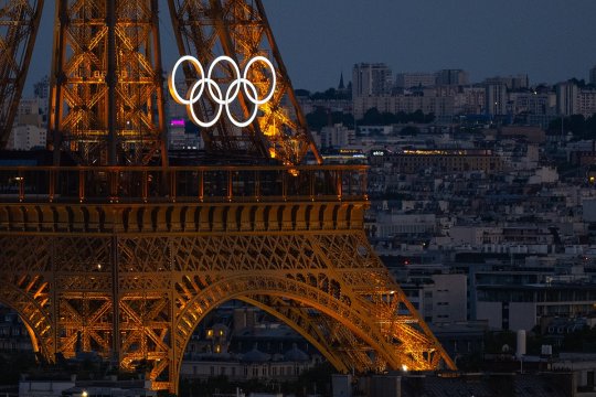 Un bărbat rus, arestat la Paris! E suspectat de un complot cu serviciile secrete la Jocurile Olimpice: ”Vor avea o ceremonie cum nu a mai fost vreodată!”