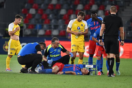 Mihai Stoica, dezvăluiri despre starea lui Adrian Șut, după accidentarea din meciul cu Maccabi: ”E glezna”