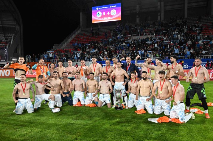 Corvinul Hunedoara a cucerit primul trofeu major din istoria de peste 100 de ani a clubului, Cupa României, ediția 2023-2024