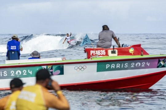 Marian Drăgulescu propune modificarea unui sport olimpic: ”Cu rechinii ar fi mai interesant” :)