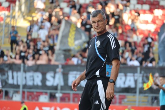 Ioan Ovidiu Sabău, nemulțumit de egalul cu UTA: ”Prea lenți, prea crispați”