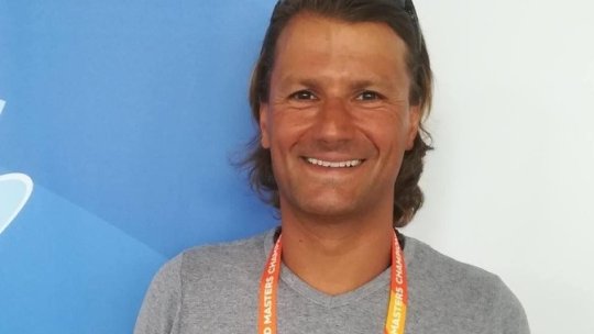 La aproape 50 de ani, nu renunță la marea pasiune! S-a clasat pe locul 9 la Campionatul European Masters de la Belgrad. Ce șanse îi dă lui David Popovici la Jocurile Olimpice