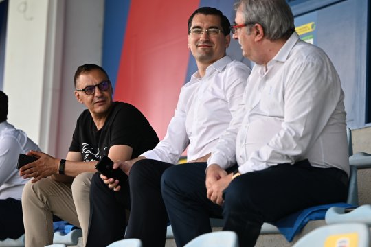 Mititelu îi cere lui Burleanu să plece din fruntea FRF: ”Exercită în mod fraudulos funcția de președinte” / ”Și eu sunt uimit că am câștigat!”