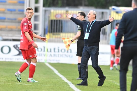 Mircea Rednic are motive de îngrijorare înainte de meciul cu Rapid: cel mai bun marcator din sezonul trecut vine ca adversar la Arad: ”Ne vom folosi de tot de la el”