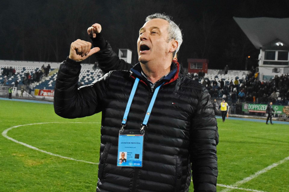 Mircea Rednic a fost adus de urgență la Dinamo