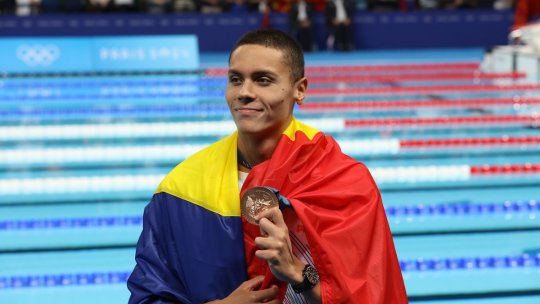 Câți bani primește David Popovici de la CS Dinamo pentru cele două medalii câștigate la Jocurile Olimpice. ”Este un brand uriaș, să îl folosim”