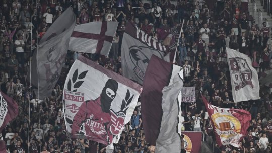 Suporterii Rapidului și-au pierdut răbdarea! Gesturi reprobabile după egalul de la Buzău