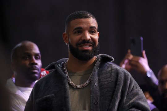 Celebrul cântăreț Drake a ajutat un club din Italia să strângă 40.000.000 $ pentru a evita falimentul