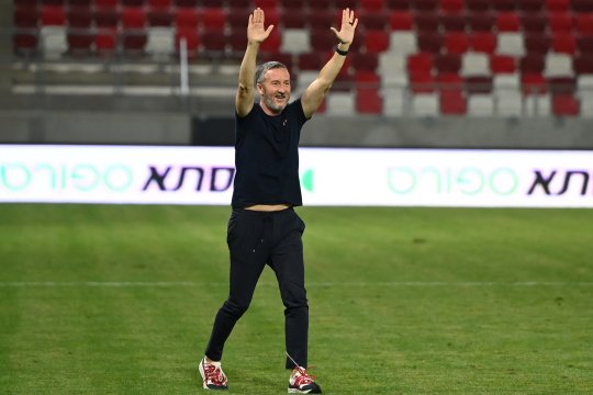 Pariul lui Mihai Stoica. Adversara surprinzătoare pe care o poate avea FCSB în lupta pentru titlu
