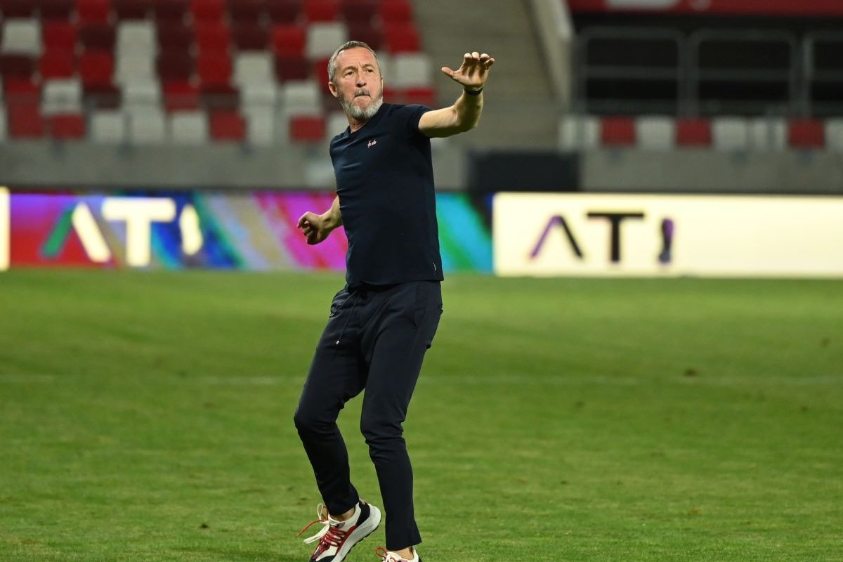 MM Stoica A fost desemnat „Conducătorul Anului” în 2007 și 2008 de către Asociația Fotbaliștilor Români și Clubul Sportiv al Jurnaliștilor.