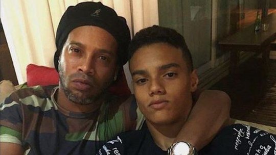 Fiul lui Ronaldinho, transfer spectaculos în Anglia