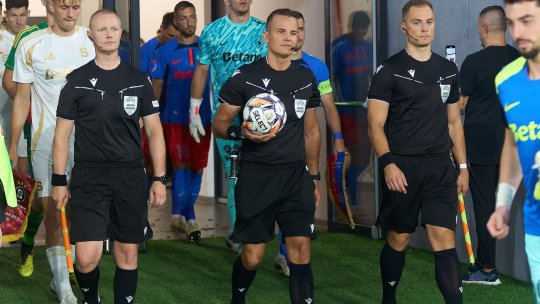 Fanii FCSB, păcăliți pe rețelele de socializare: “Meciul cu Sparta se rejoacă, arbitrul a fost suspendat pentru luare de mită!”