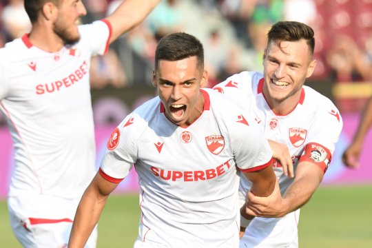 Cătălin Cîrjan, despre minusurile de la Rapid și avantajele de la Dinamo: ”Tinerii au nevoie de continuitate” / ”Vreau să le demonstrez că sunt un jucător bun!”