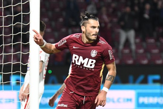 Unde se transferă Karlo Muhar, de la CFR Cluj. Echipa care îi aduce bătăi de cap lui Dan Petrescu