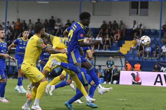 Unirea Slobozia - Petrolul 1-2. Victorie a ploieștenilor în superioritate numerică la Clinceni