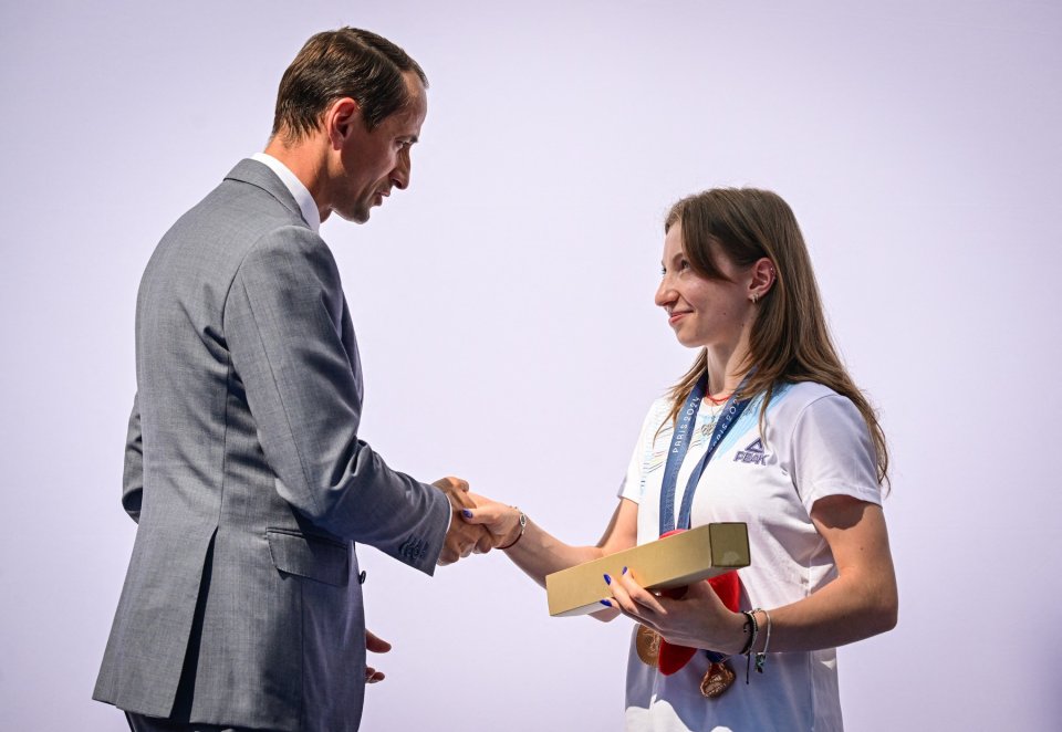 Mihai Covaliu a asistat la ceremonia de premiere a gimnastei Ana Maria Bărbosu