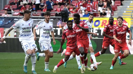 FC Botoșani - UTA Arad 1-0. Sadiku aduce victoria pentru echipa lui Ciobotariu