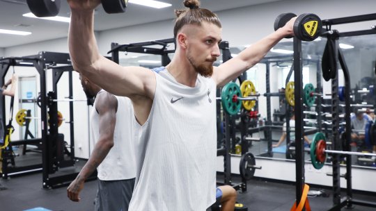 Dorin Goian știe cum poate Radu Drăgușin să ajungă unul dintre cei mai buni fundași ai lumii: "Sunt foarte realist! Dacă face asta... sky is the limit"